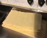 Une image de l'étape 2 de Roulés de lasagnes aux moules, algues, crème et parmesan.