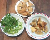 Foto langkah ke 1 dari resep MANGUT IKAN ASAP / Iwak pe.
