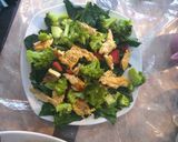 Foto del paso 4 de la receta: 🍓🥦Ensalada de Brócoli y fresas con aderezo