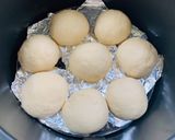 Hình bước làm 11 của món Nấu ăn cùng con: Bánh mì sữa siêu mềm siêu dễ không cần lò nướng
