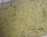 A picture of step 2 of Spinach masala puri.