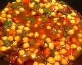 Foto del paso 6 de la receta Wok de garbanzos con pimientos y cebolla