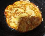 A picture of step 4 of Potatoes crepes.