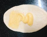 Hình bước làm 6 của món Bánh Mì Nho Hạnh Nhân