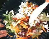 A picture of step 4 of Peanut disco salad.