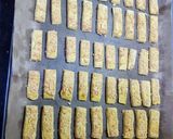 Foto langkah ke 6 dari resep Kastengel Keju ala Fatmah Bahalwan.