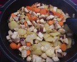 Foto del paso 1 de la receta: Pollo al ajillo al vino dulce