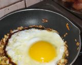 Foto langkah ke 3 dari resep Nasi telur Pontianak viral.