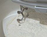 Foto langkah ke 2 dari resep Sourdough Shokupan.