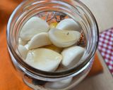 Foto del paso 6 de la receta: Ajos fermentados para una microbiota feliz 🥳de la saga #lafarmaciaentucocina 🧄🫚🍯 🍋