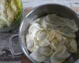 Φωτογραφία βήματος 4 της συνταγής Λαχανοντολμάδες της μαμάς με κιμά και αυγολέμονο