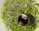 A picture of step 5 of Green Dahi Tikhari.