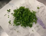 Une image de l'étape 8 de Salade feuille de chêne aux tomates, mozzarella et persil.