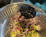 Foto del paso 4 de la receta: Salsa pico de pájaro con tomatillo a la Sonorense