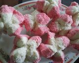 Foto langkah ke 6 dari resep Bolu kukus mekar anti gagal,.