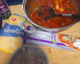 Foto del paso 1 de la receta: Pizza de atún y merluza