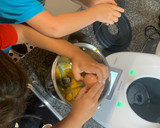 Foto del paso 1 de la receta: Bizcocho de ColaCao en Thermomix - Ideal para hacer con los niños