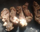 Foto del paso 3 de la receta: Papilla de contramuslos repelados