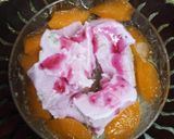 A picture of step 10 of Custard orange jelly ice cream.