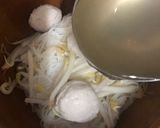 รูปขั้นตอนการทำที่ 3 ของ ก๋วยเตี๋ยวหมี่ลูกชิ้น 🍜