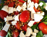 Foto del paso 3 de la receta: Ensalada de fresas y almendra tostada