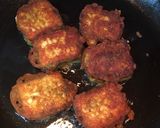 A picture of step 6 of Stuffed Paneer Pakoda.
