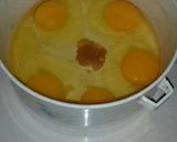 Foto langkah ke 5 dari resep Kue Lontar khas Papua aka Pie Susu.