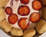 Foto del paso 2 de la receta: Charlotte de frutillas