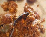 A picture of step 4 of Coconut til laddu.