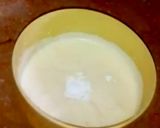 A picture of step 4 of 2 pounds sponge cake.