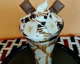 A picture of step 5 of Banana Chocolate milkshake.