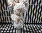 Foto del paso 3 de la receta: Trufas de coco 🥥