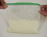 A picture of step 3 of Quick Icecream (no freezer, in 5 min.).