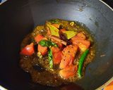 A picture of step 2 of Chorbi Diye Ghoogni (Watana Sabzi Using Mutton Fats).