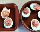 Foto del paso 1 de la receta: Huevos rellenos con bechamel