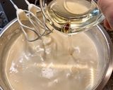 Foto del paso 6 de la receta: Bizcocho esponjoso con harina de coco y glaseado de licor de coco
