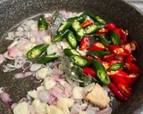 Foto langkah ke 3 dari resep Oseng Tempe Manis Pedas.