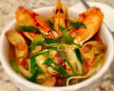 Hình bước làm 4 của món Hủ Tíu Hải Sản