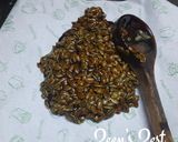 A picture of step 4 of Pumpkin Seeds Brittle/Chikki.