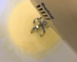 Foto del paso 4 de la receta: Bizcochito de vainilla