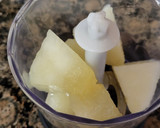 Foto del paso 1 de la receta: Crema de melón con yogur y toppings