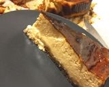 Foto del paso 4 de la receta: Tarta de queso y dulce de Leche cremosa🧀🍯