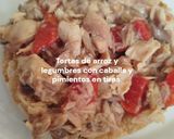 Foto del paso 8 de la receta Tortas de arroz y legumbres con caballa y pimientos en tiras