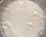 Foto del paso 5 de la receta: Mangos 🥭 rellenos de mousse de coco 🥥