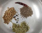 A picture of step 2 of Kadhai pasta masala.