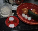 A picture of step 1 of Zucchini Flat Naan Bread نان کدویی.