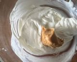 Une image de l'étape 2 de Gourmandises glacées comme un snikers mais light.