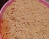 Foto del paso 1 de la receta: Orzo vegano con puerro y arvejas