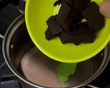 Foto langkah ke 3 dari resep Eggless Chocolate Cake.