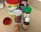 Foto del paso 1 de la receta: Muffins de avena con arándanos y pasas
